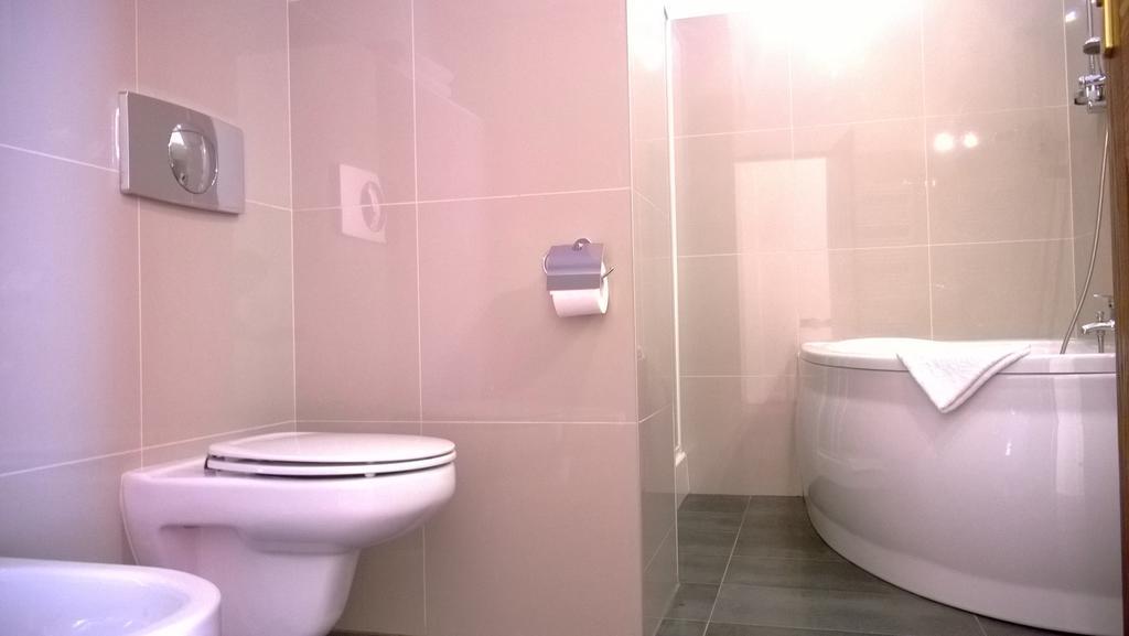 Yuca Hotel Lodz  Bilik gambar