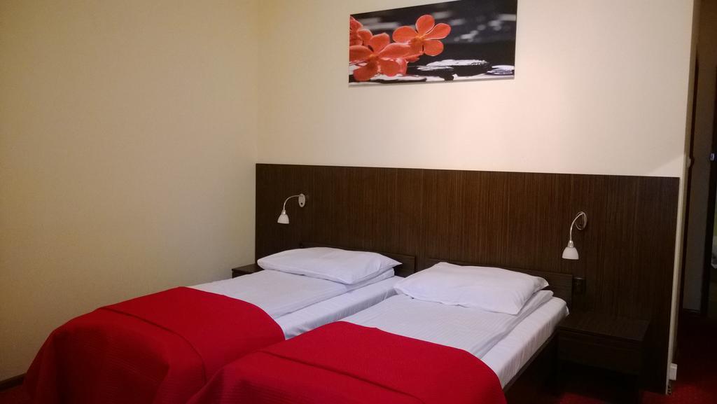 Yuca Hotel Lodz  Bilik gambar