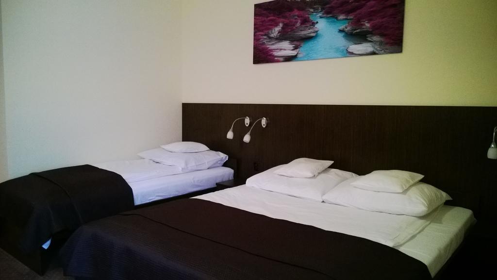 Yuca Hotel Lodz  Bilik gambar